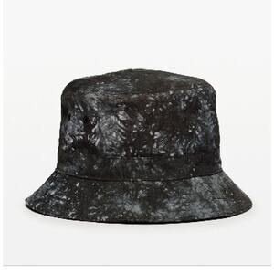 Lululemon women’s on my level bucket, hat, ice dye size medium large ￼NWOT